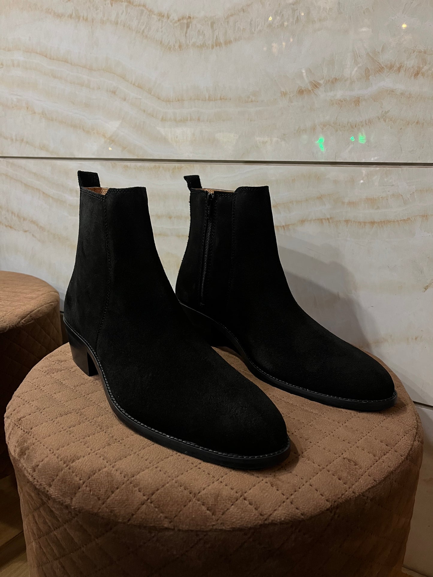 Premium Suede Boots / Cuban Heel