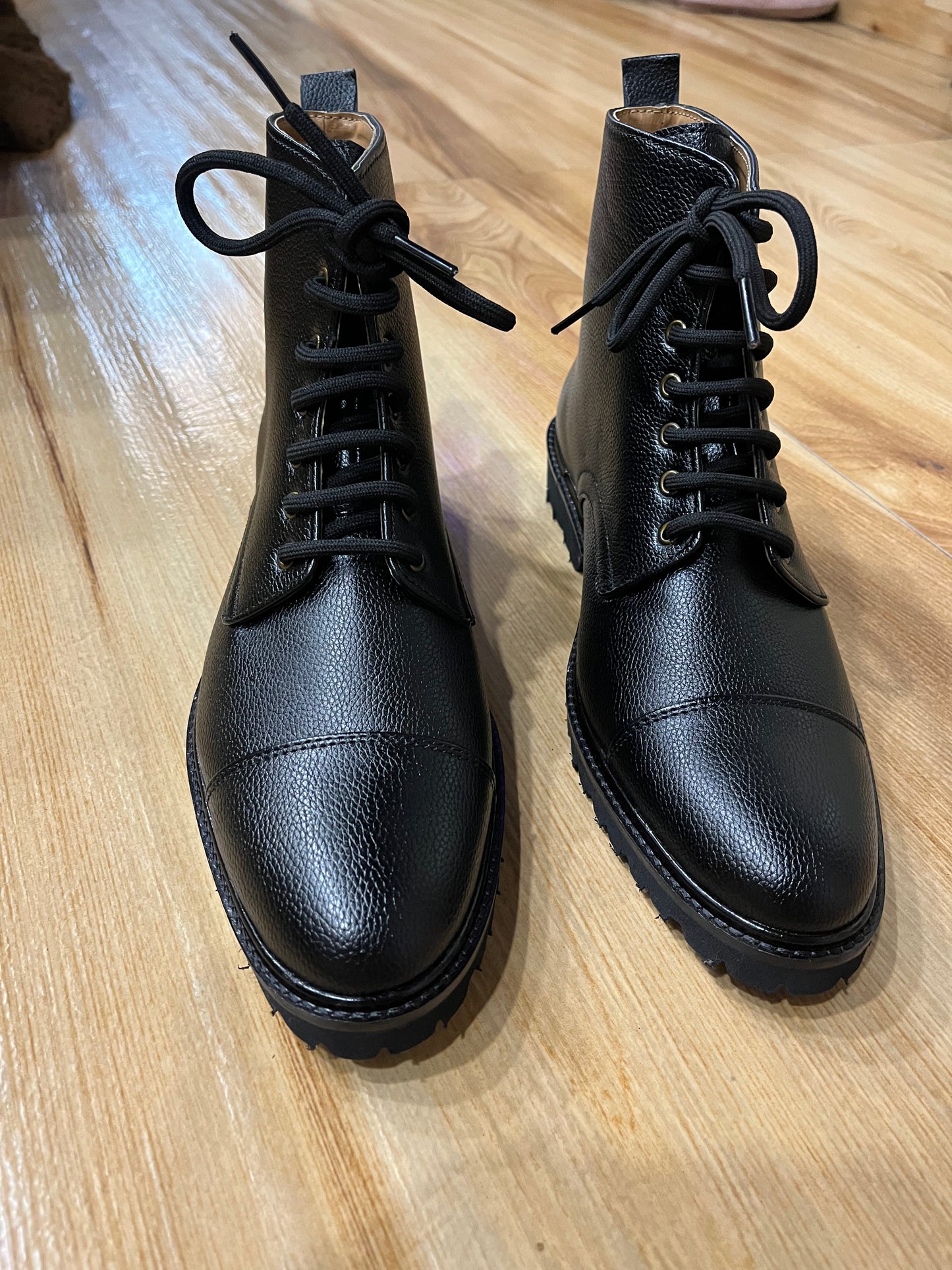EVERYDAY BOOTS