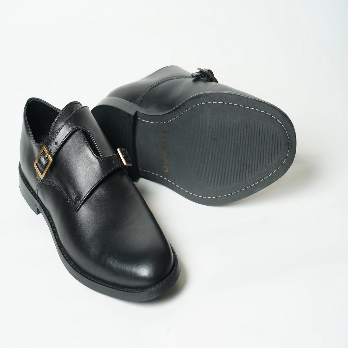 SIGNATURE MONK STRAPS - BLACK