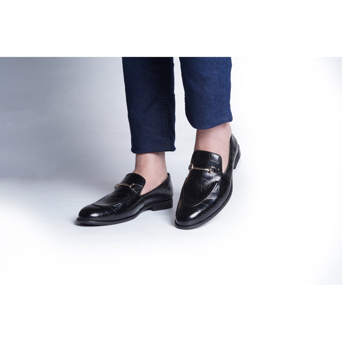 CROCO SLIP ONS WITH SADDLE - BLACK