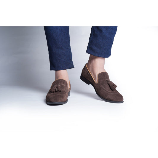 SUEDE SLIP ONS WITH TASSELS - BROWN