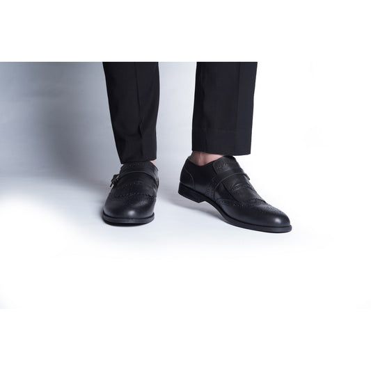 FRINGED BROGUE SLIP ONS - BLACK