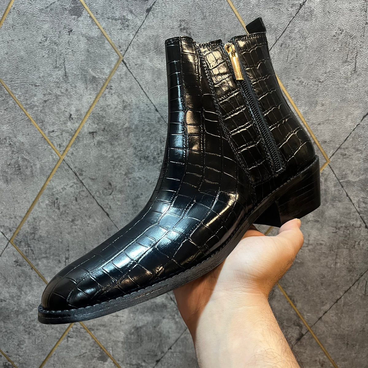PREMIUM CROCO BOOTS / CUBAN HEEL - Hover Image