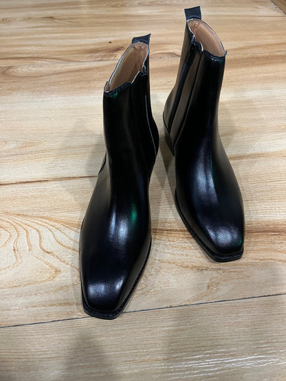 Classic Italian cut leather boots