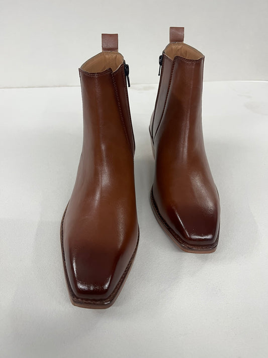 Classic Italian Cut Leather Boots - Tan