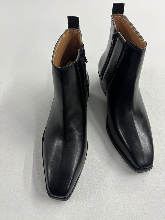 Classic Italian cut leather boots