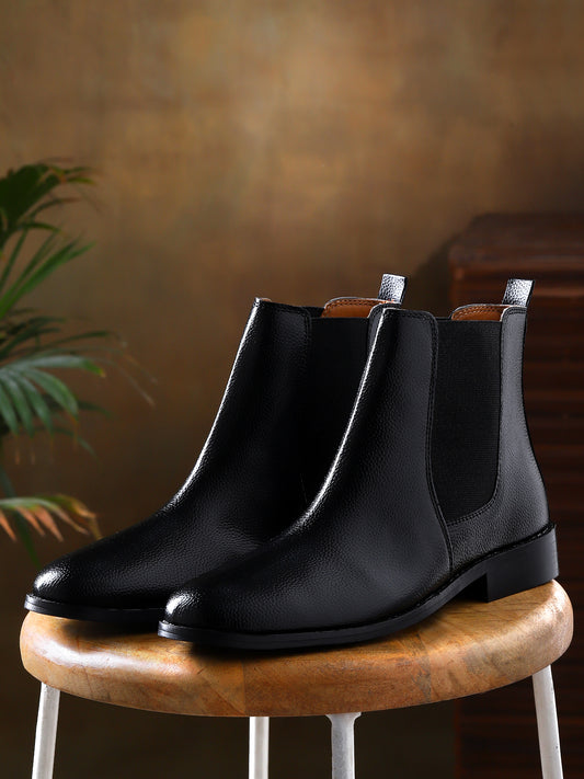 Carlo Boots in Milled Leather - Black